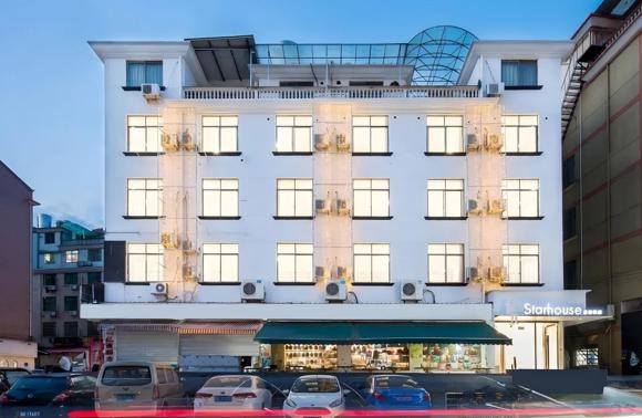 金华酒店转让 婺城区浙师大北门十字路口30间房