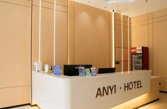 江西安义大学城旁影院式酒店诚意转让